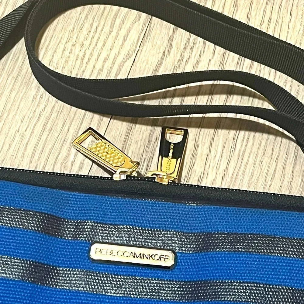 HP 🎉Rebecca Minkoff laptop case Black and Blue Striped 15